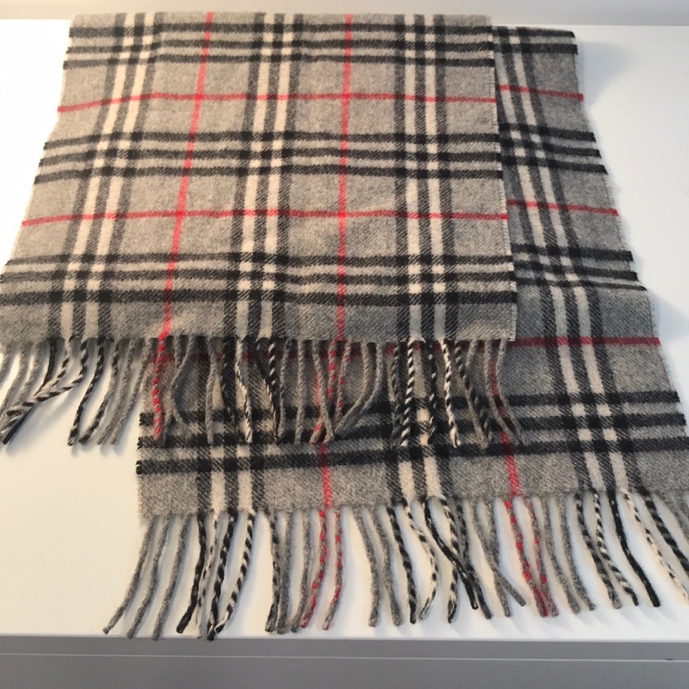 Burberry Style Plaid Scarf